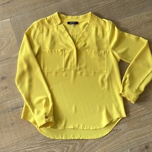 Nine West luscious yellow blouse